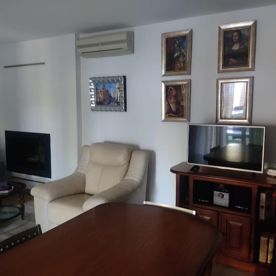 Villa 28 De Julio Casa Rural Con Piscina En Granada Eksteriør billede